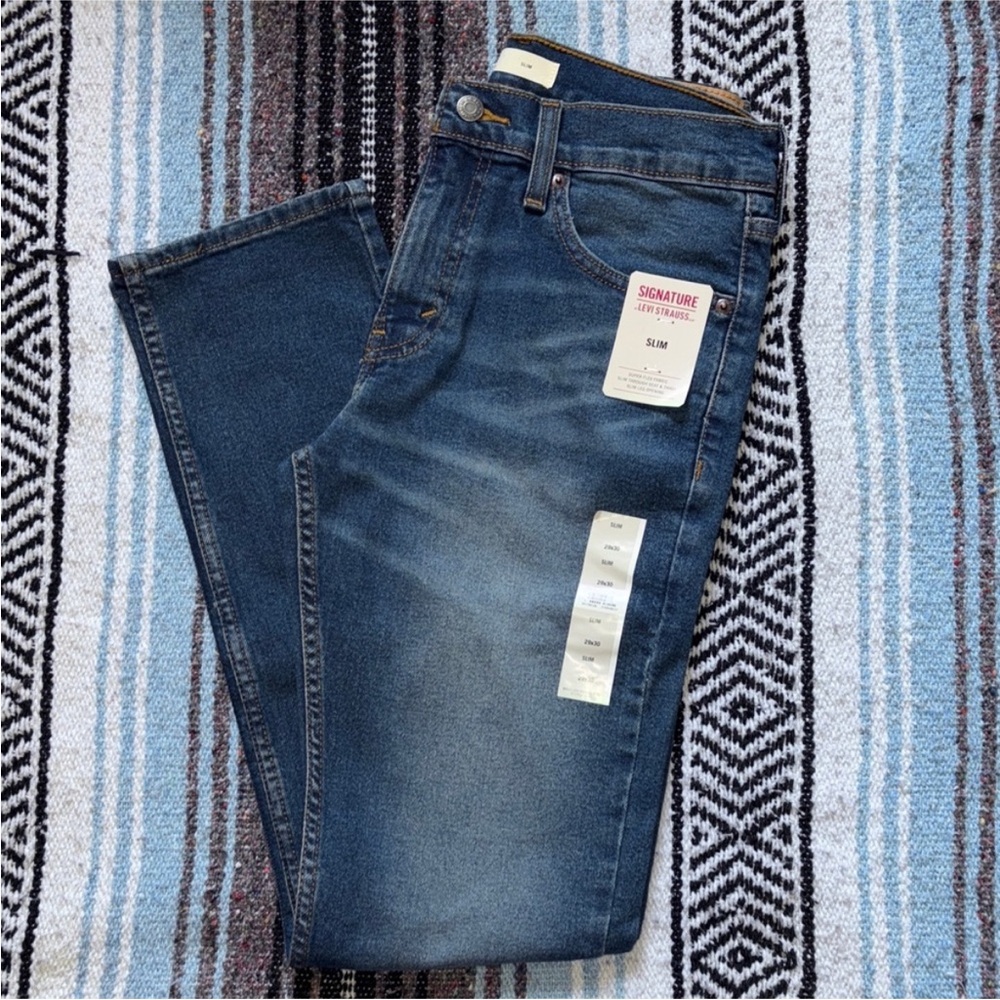 Signature by Levi Strauss Men's Dark Blue Slim Jeans